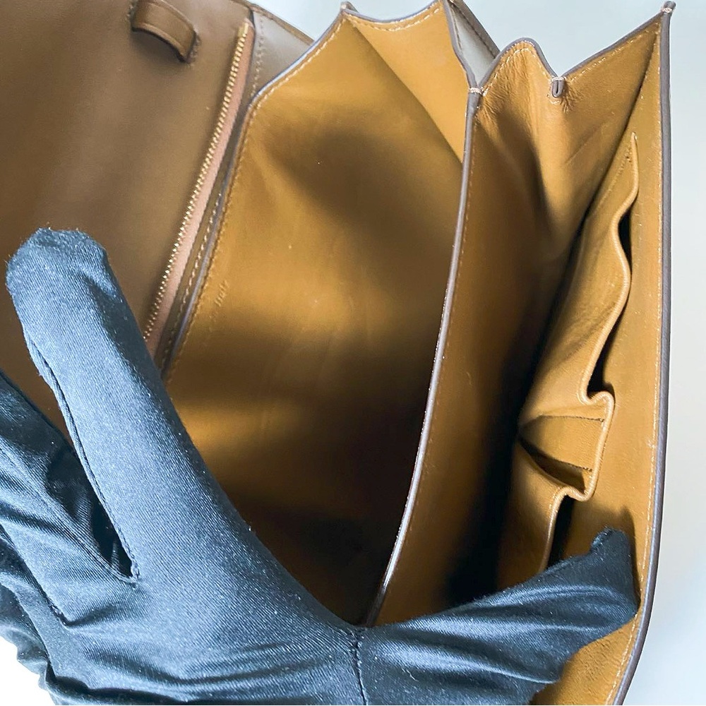 Celine Classic Box Tan Leather Crossbody Bag - Picture 8 of 12